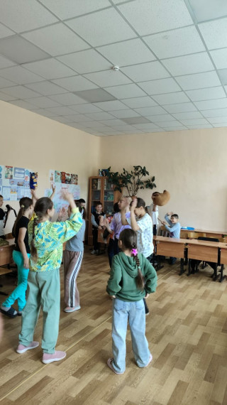 Разноцветная игра.
